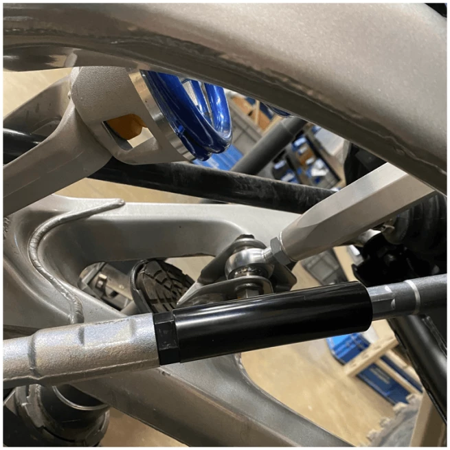 Polaris Pro R Tie Rod Sleeve - Image 7