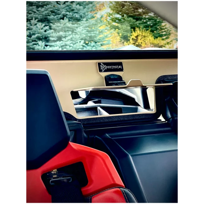 CAN-AM X3 REAR GLASS WINDSHIELD - Image 2
