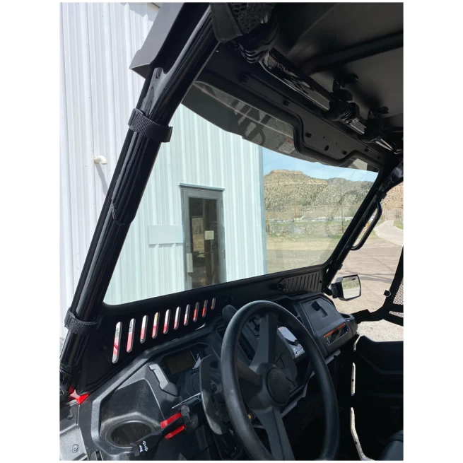 HONDA PIONEER 1000 VENTED GLASS WINDSHIELD - Image 3