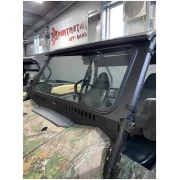 KAWASAKI TERYX (2016-2024) VENTED GLASS WINDSHIELD - Image 4